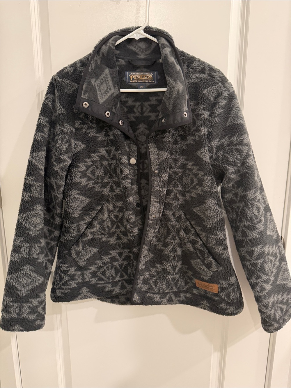 Pendleton Charcoal & Light Gray Geometric Sherpa Jacket